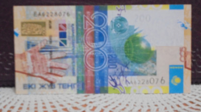 KAZAKSTAN - 2006 - 200 TENGE - UNC . foto