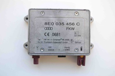 Amplificator de antena AUDI A6 4F2, C6 2008 OEM: 8E0035456C foto