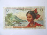 Rară! Antilele Franceze DOM-TOM(Franta de peste mari:Guadelupa+Martinica+Guyana) 10 Noveaux Francs 1964 in stare buna/f.buna