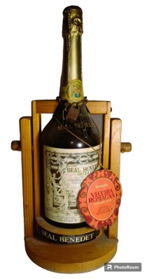 RARITATE vecchia romagna, GRAPPA FRIULANA SEAL BENEDET DALLA CIA L. 1,5 GR 43 foto