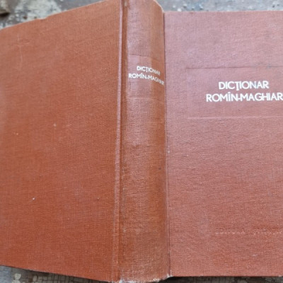 Dictionar Roman-Maghiar foto