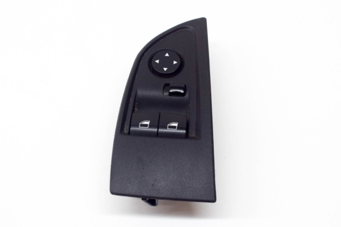 Buton geam ușă dreapta față BMW i3 I01 2019 OEM: 9226265,7303632 14750017