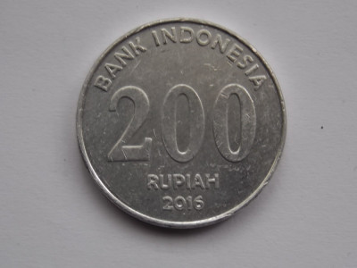 200 RUPIAH 2016 INDONEZIA foto