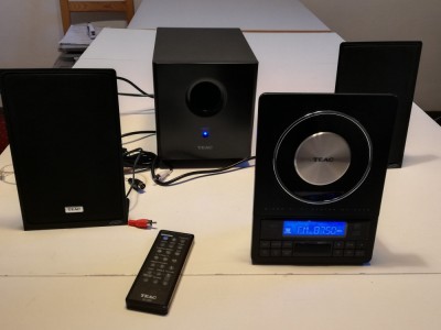 MicroSistem TEAC model MC-DX55 - Amplificator/Boxe/CD/Tuner/Telecomanda/Impecabil foto
