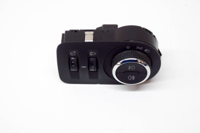 Modul de control comutator faruri OPEL ZAFIRA TOURER C P12 2012 OEM: 13294819 13599096