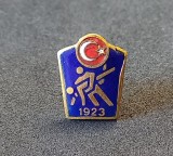 Insigna - FEDERATIA de LUPTE din TURCIA (vezi sistem prindere)