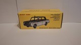 Macheta Renault 8 Police - Dinky Toys