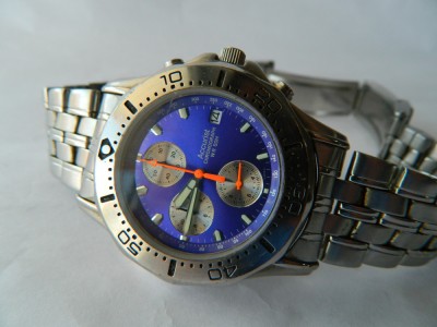 Ceas barbatesc ACCURIST , chrono , cadran albastru , 50 M cod A2 foto
