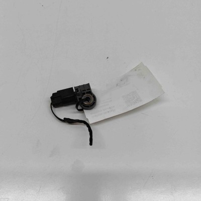 Senzor de impact dreapta spate JAGUAR F-TYPE Coupe X152 2018 OEM: CX23-14B653-AB | 31362832 foto