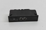 USB MERCEDES-BENZ VITO Tourer W447 2016 OEM: A2058200226 | 31845417