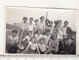 Bnk foto - Soldati la munca - anii `40, Alb-Negru, Romania 1900 - 1950, Militar