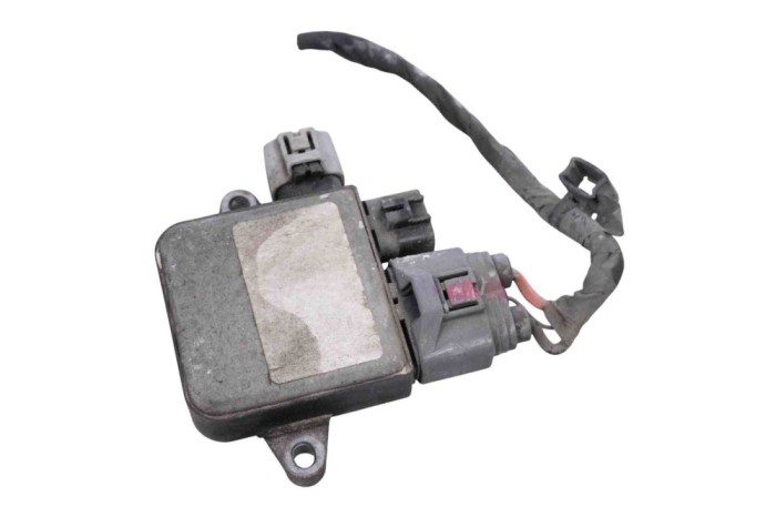 Releu ventilator de răcire TESLA MODEL S 2016 | 28246802