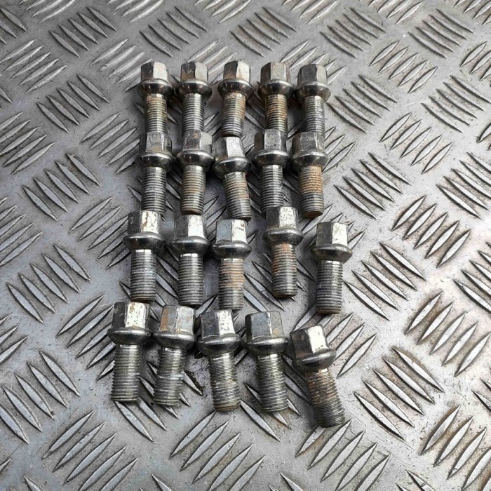 Set prezoane roata AUDI Q2 GA 2024 OEM: WHT002437 31952207