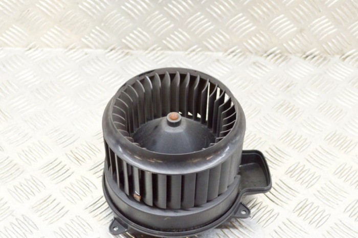 Ventilator aeroterma AUDI A6 4G2, C7, 4GC 2013 OEM: 773.70815.04,CZ016070-1275 13138865