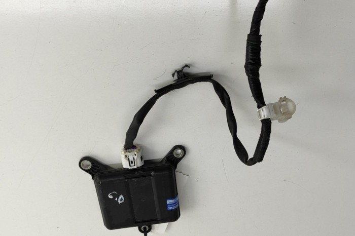 Modul de control unghi mort MAZDA CX-5 KF 2021 OEM: KB8C-67-Y30N,KB8C-67Y30N 29826677