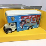 Bnk jc Corgi Classics Bedford O Series Pantechnicon Blackpool Tower Circus, 1:50