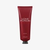 Cumpara ieftin Crema de maini Love Potion Cherry On Top 75 ml, hidratare intensa cu ulei de migdale si aroma gurmanda de cirese si ciocolata