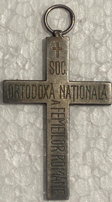 SOCIETATEA NATIONALA ORTODOXA A FEMEILOR ROMANE,1910/ BRONZ ARGINTAT/ 41 X 26mm.