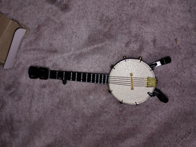 Mini instrument muzical foto