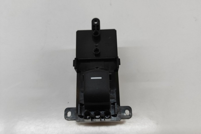 Buton geam ușă st&acirc;nga spate HONDA e:Ny1 2024 OEM: 83759-31A-H11ZA | 31937205