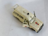 bnk jc Matchbox K-6 - Mercedes Benz - Binz Ambulance
