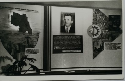 Fotografie proletcultistă panou Nicolae Ceaușescu foto