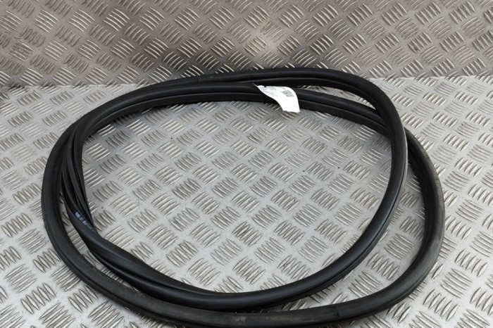 Garnitura ușă st&acirc;nga față BMW X2 F39 2019 OEM: 7420830 | 31779511