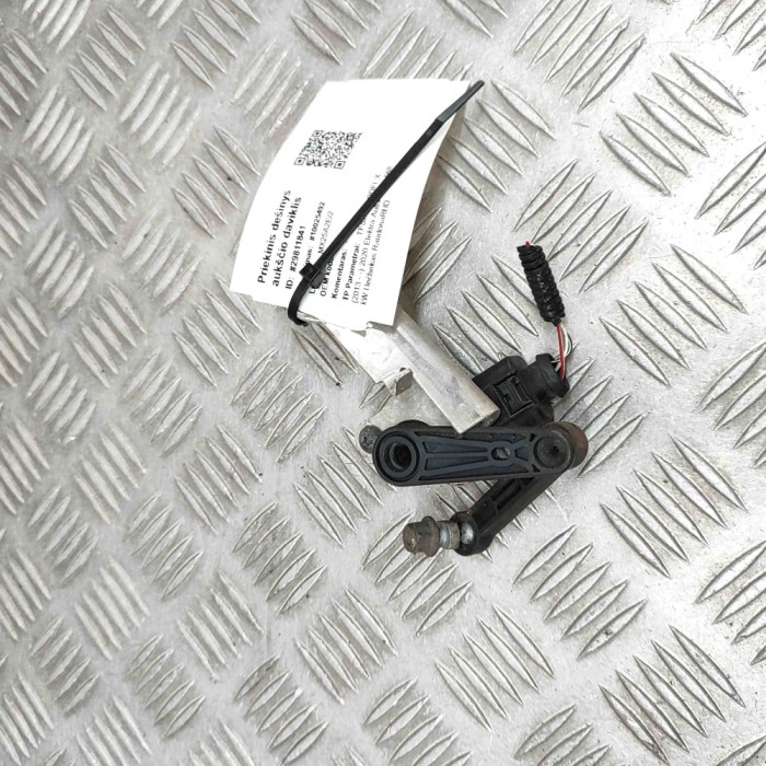 Senzor de nivel &icirc;nălțime dreapta față TESLA MODEL X 2020 OEM: 1027946-00-B 29811841