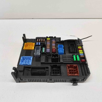 Modul panou de siguranțe CITRO&amp;Euml;N DS7 Crossback 2023 OEM: 9846483480 foto