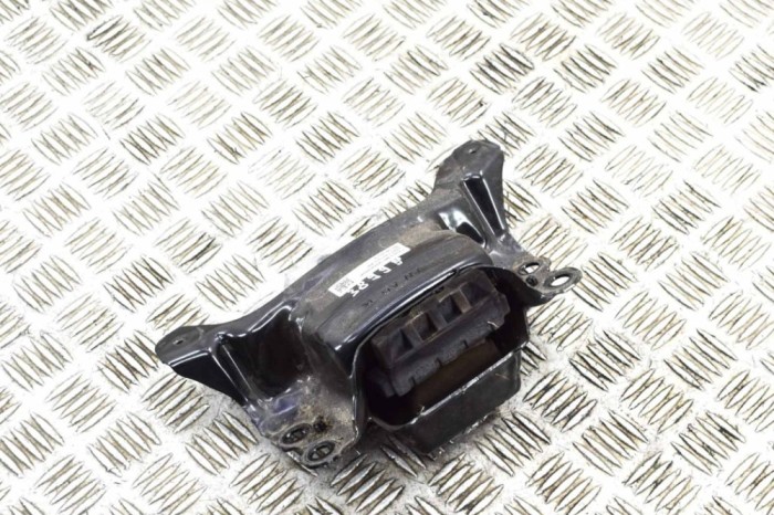 Suport cutie de viteze SKODA OCTAVIA III Combi 5E5 2019 OEM: 5Q0199555AB | 17874253