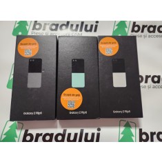 Cutie Originala Samsung Galaxy Z Flip5 Ambalaj Premium Fara Accesorii
