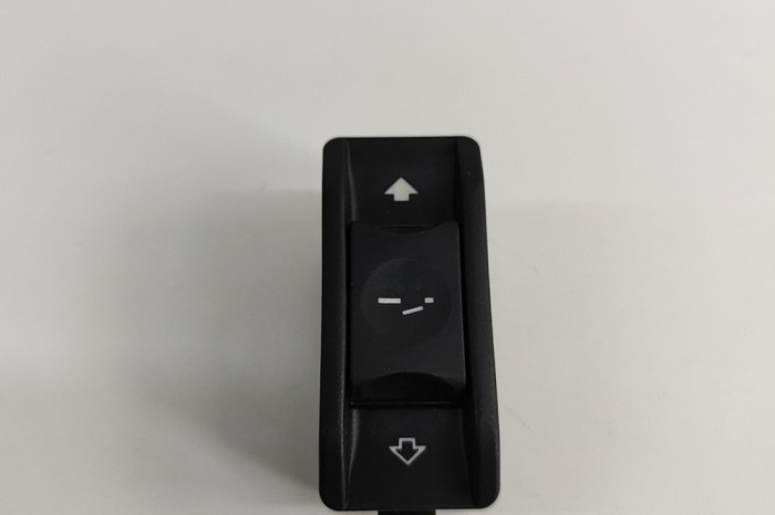 Comutator BMW 3 Compact E46 2001 OEM: 6907288 | 30031911