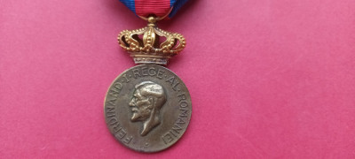 Medalie Regele Ferdinand 1914 &amp;ndash; 1927 foto