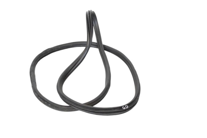 Garnitura ușă dreapta spate BMW 3 Touring G21 2022 OEM: 7433980 23309174