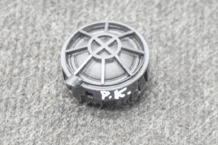 Difuzor ușă st&acirc;nga față MERCEDES-BENZ SL R231 2019 OEM: 8907008803A,A2319062200 11351931