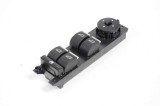 Buton geam ușă dreapta față FORD FOCUS III 2016 OEM: F1ET-14A132-AB 3212006