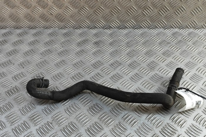 Furtun de lichid de răcire MERCEDES-BENZ E W213 2016 OEM: A2538304800 31347813