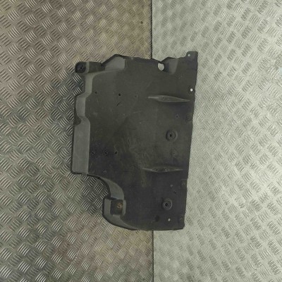 Scut motor central spate TOYOTA PRIUS PLUS _W4_ 2019 OEM: 58398-47031 foto