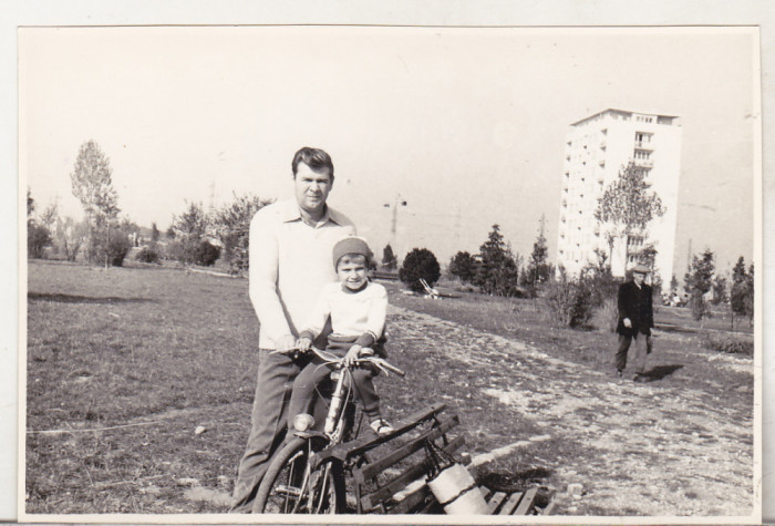 bnk foto - Ploiesti - cartierul Nord - 1968