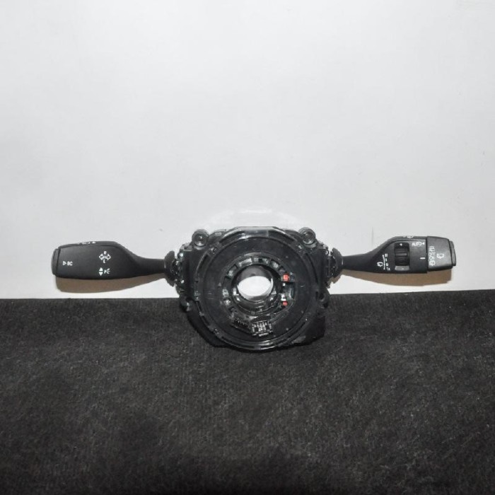 Maneta semnalizare ștergătoare BMW X3 F25 2015 OEM: 93685979305954 2734905