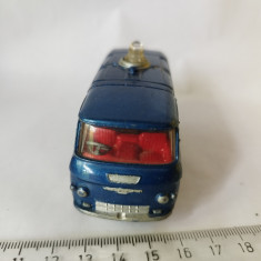 bnk jc Corgi 464 Commer Police van