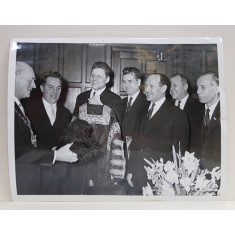 OFICIALI ROMANI IN VIZITA LA COVENTRY , FOTOGRAFIE , IANUARIE , 1965