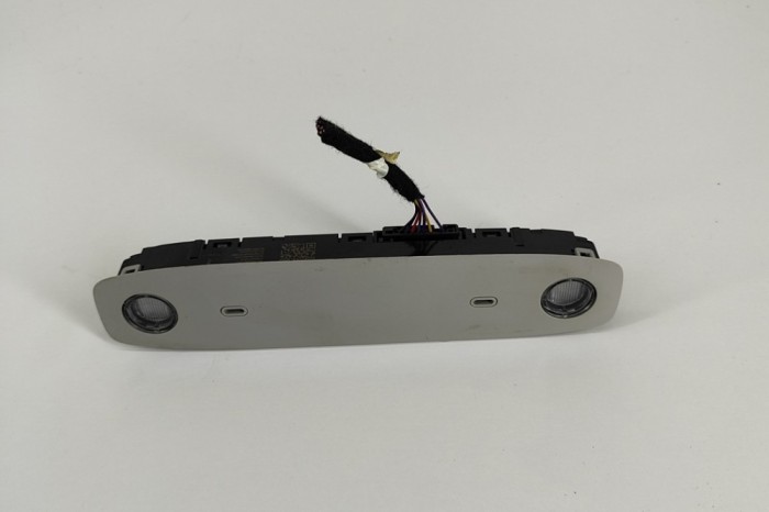 Iluminare interioară TESLA MODEL 3 2021 OEM: 1092574-00-C 28300600