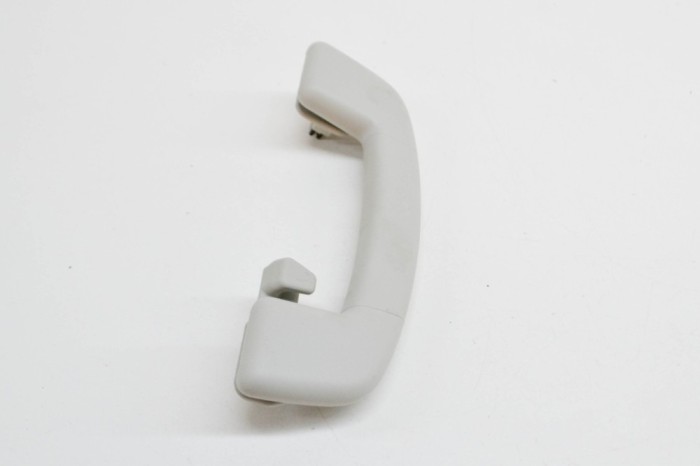 M&acirc;ner plafon dreapta spate SKODA KAROQ NU7 2021 OEM: 2G0857643 15323380