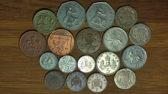 Anglia Marea Britanie - superb set 17 monede diferite Elisabeta + 1 pound 1983