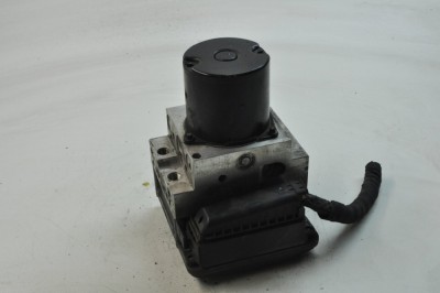 Pompa ABS BMW 5 Touring E61 2007 OEM: 6784151 11666778 foto