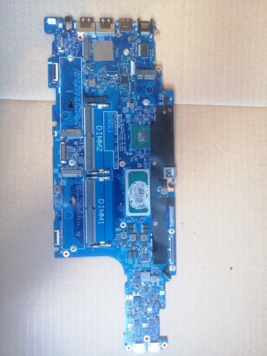 placa de baza DELL Latitude 5521 Intel core i7-11850H srkt4 !!! DEFECTA !!!