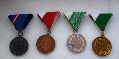 Lot medalii onorifice foto