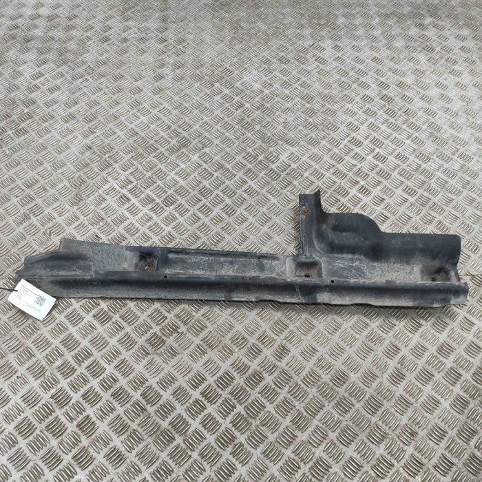 Scut motor st&acirc;nga spate VW TRANSPORTER VI T6 Furgon SGA, SGH 2017 OEM: 7E3825311