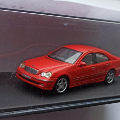 Macheta Mercedes-Benz C Class Sedan W203 rosu - Cararama 1/43